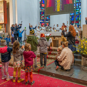 Palmsonntag / Foto Haijes Palmsonntag Pfarre Kirchdorf an der KremsFestliche Familienmesse in der Kirche