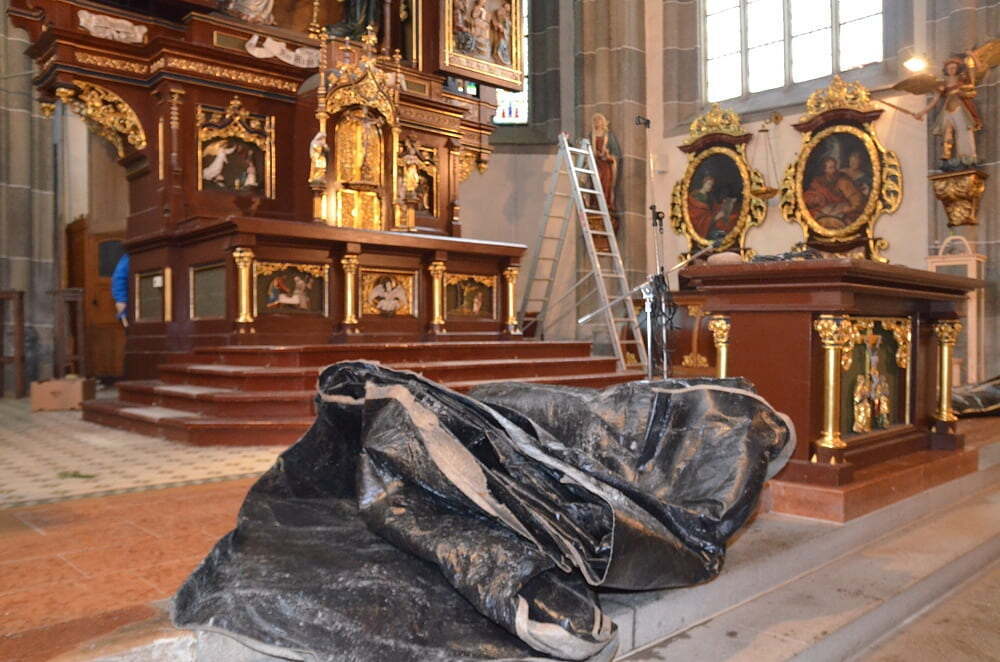 Kirchensanierung