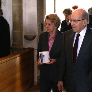 Einzug in die Kirche