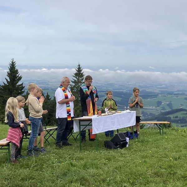 Bergmesse auf der Grünburgerhütte / © Pfarrgemeinde Rohr Bergmesse auf der Grünburgerhütte