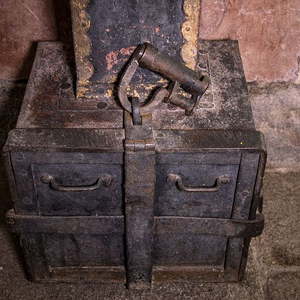 Detail zum barocken Opferstock