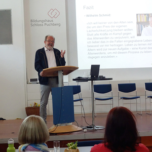 Hauptreferent Heinz Rüegger, Theologe, Ethiker und Gerontologe