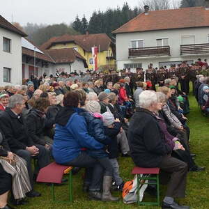 Zu Fuß und hoch zu Pferd
